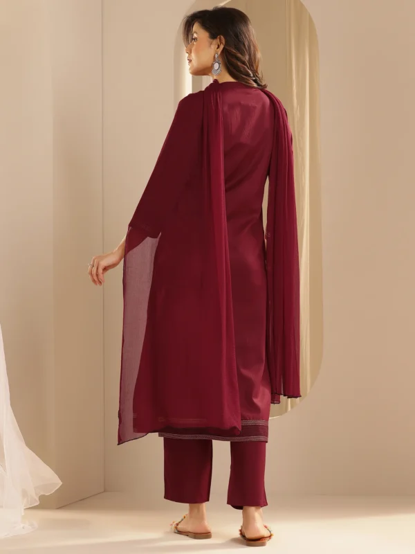 Women Maroon Yoke Design Viscose Rayon Straight Suit Set With Dupatta - Image 5
