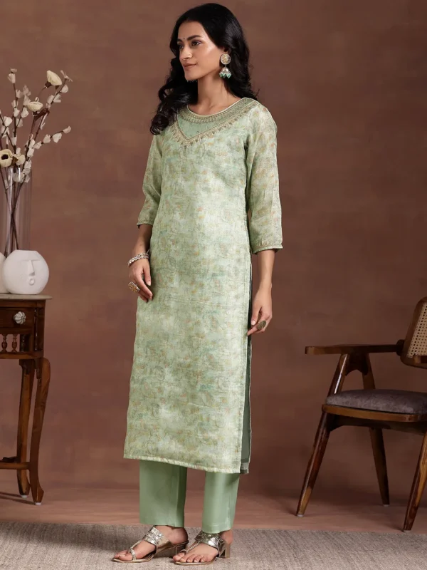 Women Green Printed Organza Straight Suit With Dupatta - Image 6
