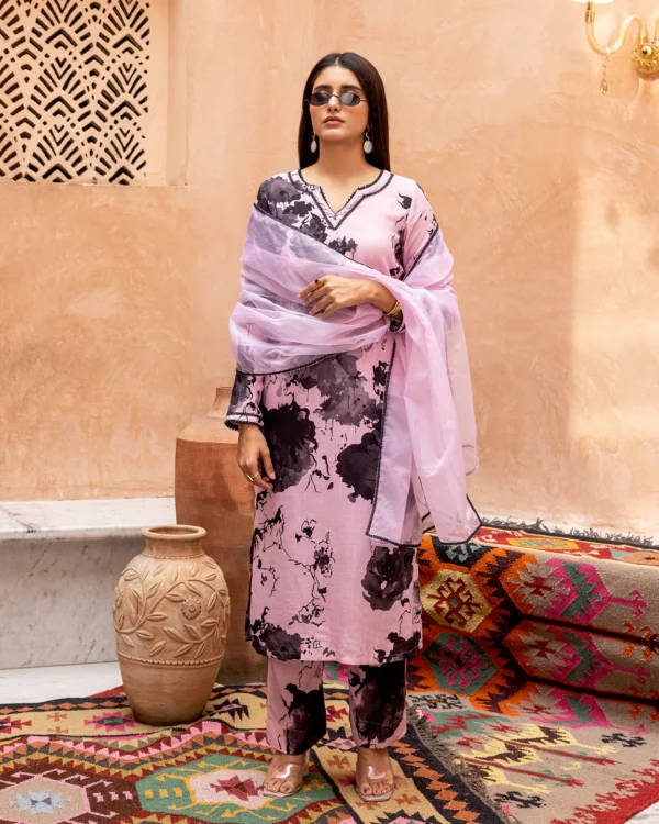 Women Mauve Pink Floral Suit Set - Image 7